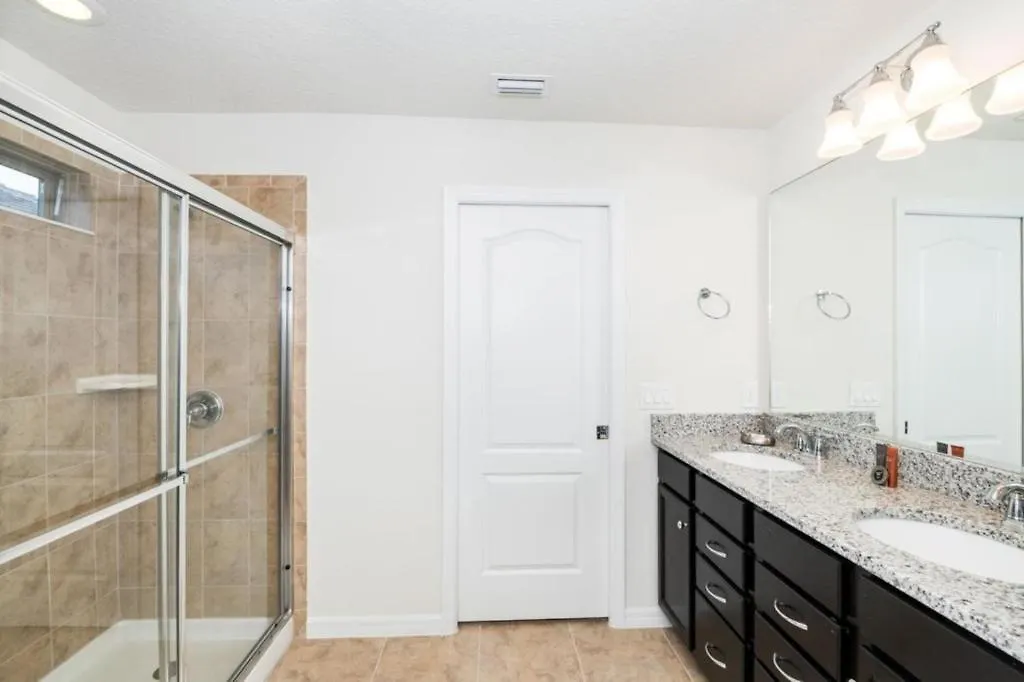 Holiday home 5 Bedrooms- 5,5 Bathrooms- Windsor 1836 Gd Kissimmee