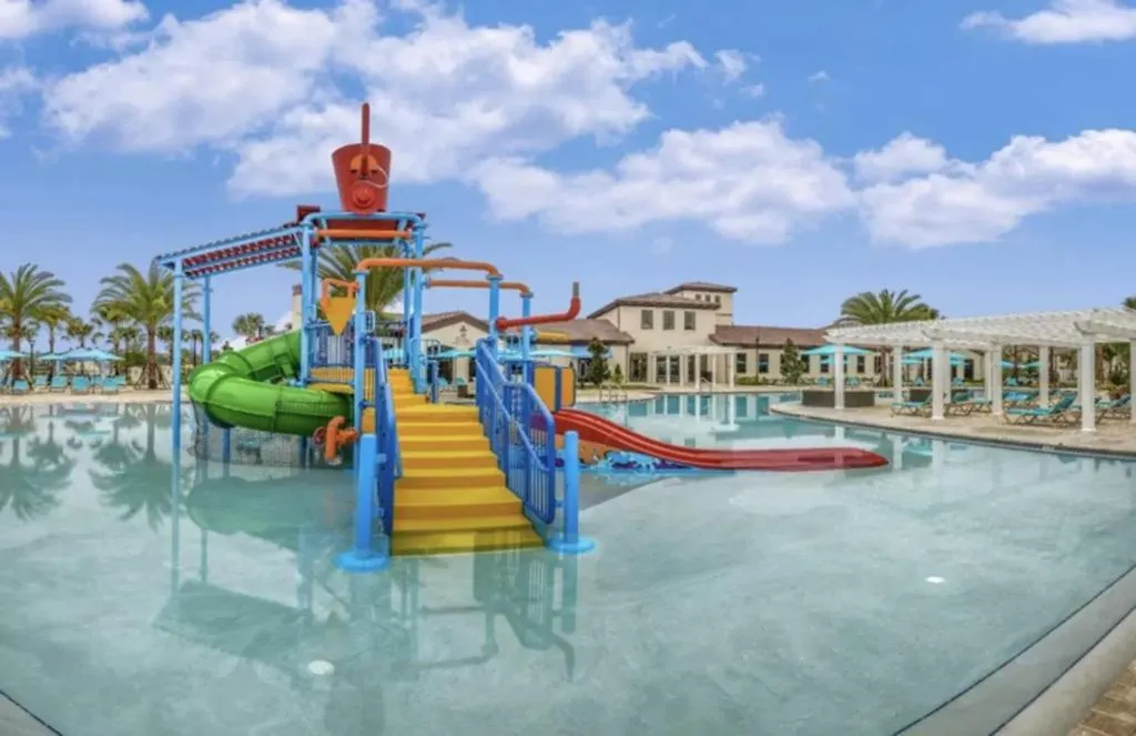 Holiday home 5 Bedrooms- 5,5 Bathrooms- Windsor 1836 Gd