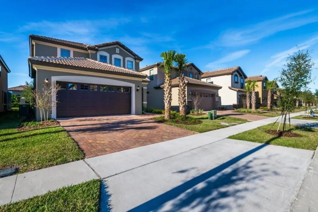 Holiday home 5 Bedrooms- 5,5 Bathrooms- Windsor 1836 Gd Kissimmee