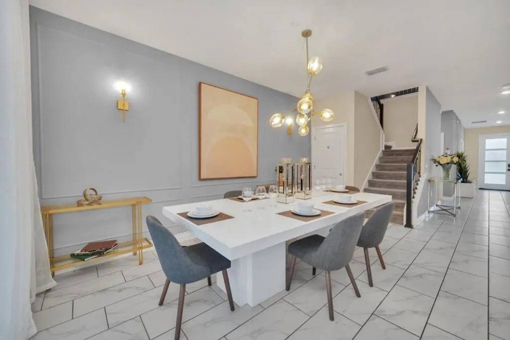 9 Bedroom Family 8 Minutes To Stl119 Holiday home