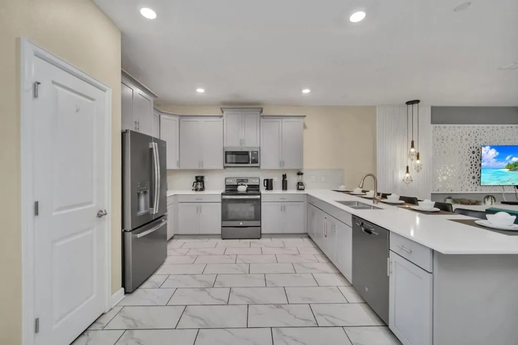 9 Bedroom Family 8 Minutes To Stl119 Kissimmee