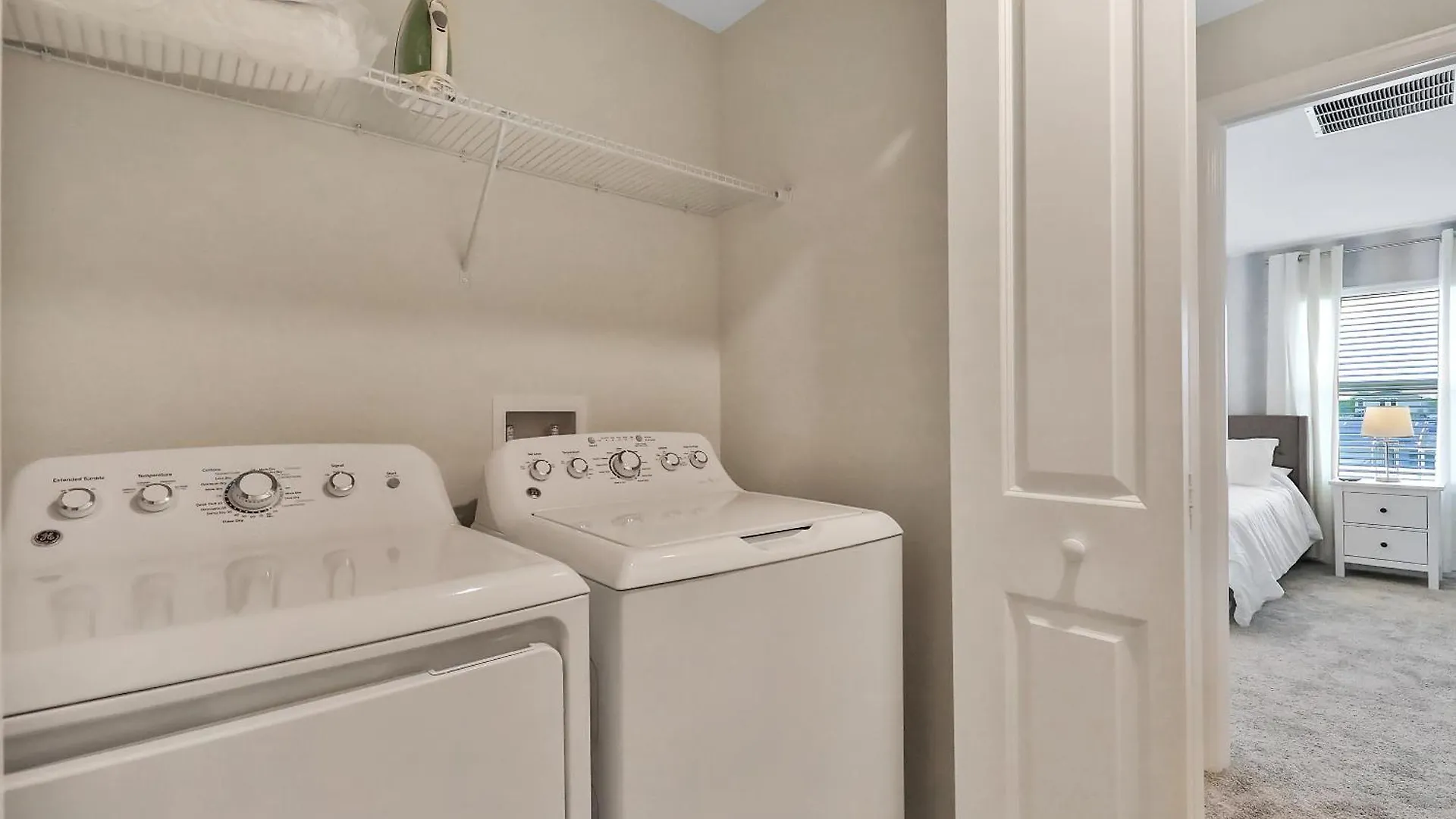 392 Oc - 4br Splendor: Private Pool Villa Kissimmee
