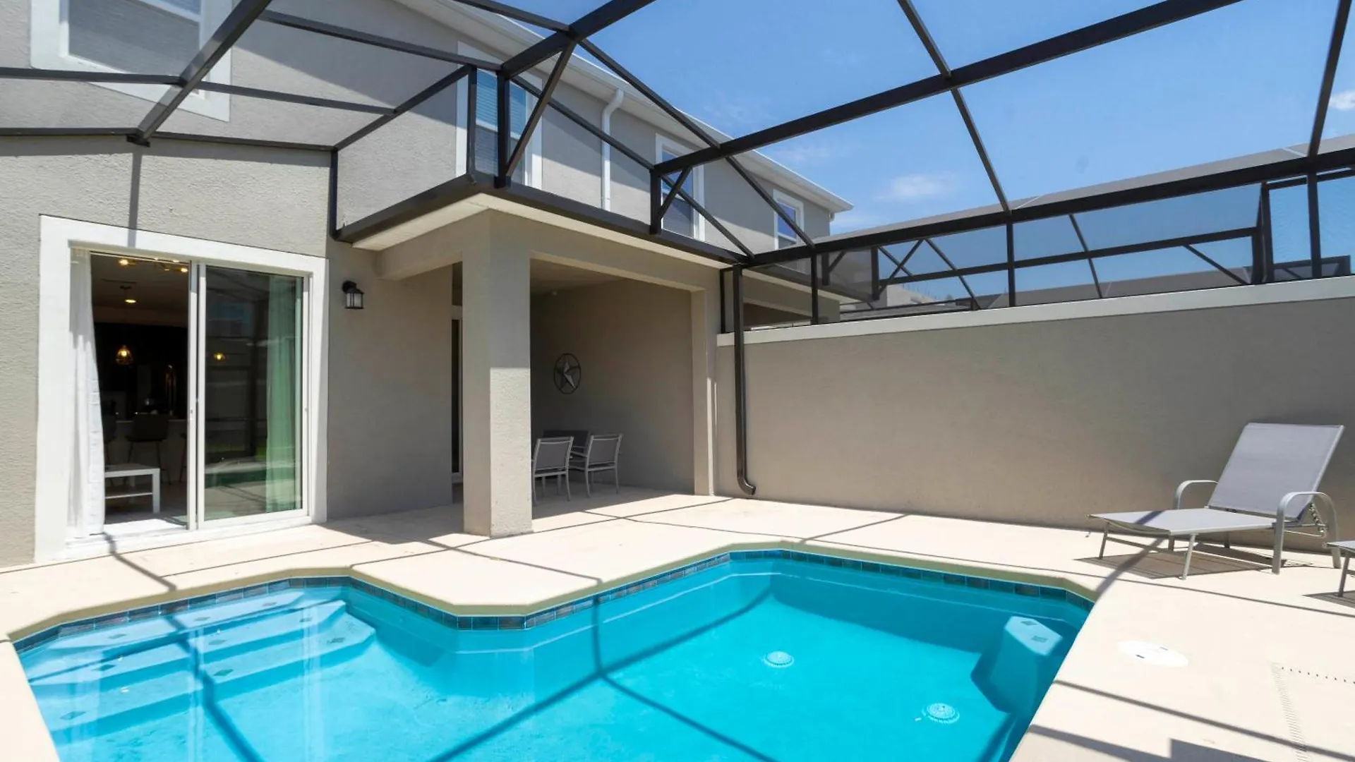 2929 Ss - Delight: 4br Pool Near Parks Kissimmee