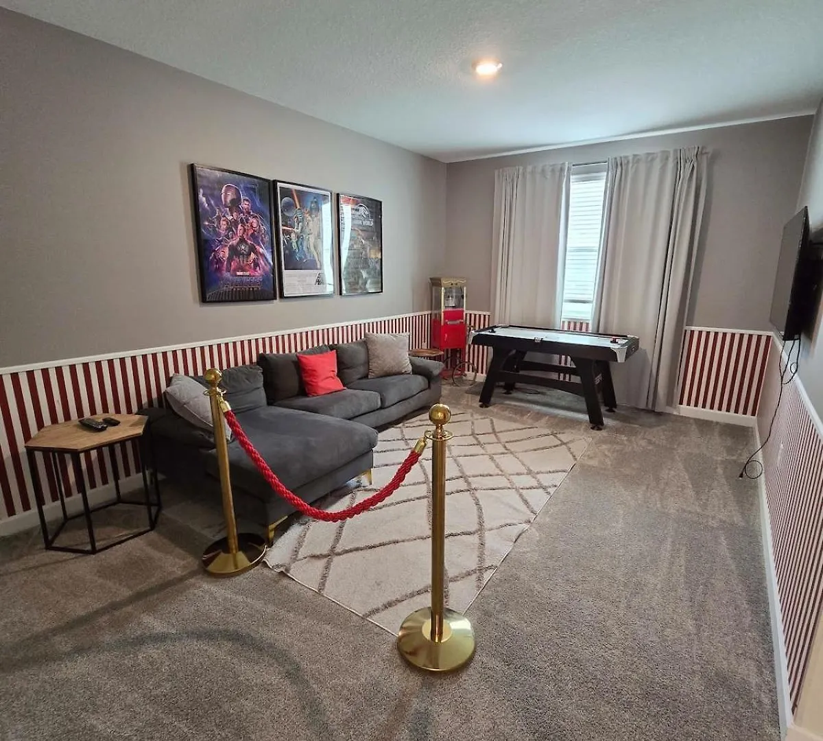 Spacious 6 Bedroom Close To Holiday home Kissimmee