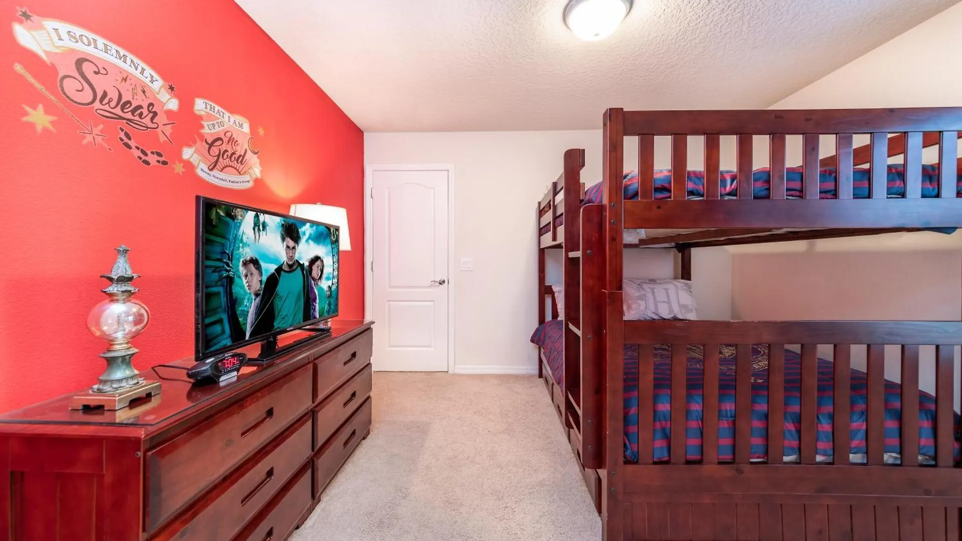 The Great Escape - Re-furnished Theme House Holiday home Kissimmee