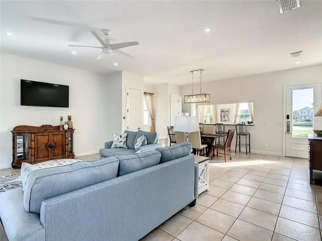 Reunion 3 Bed With Private Pool 别墅 基西米