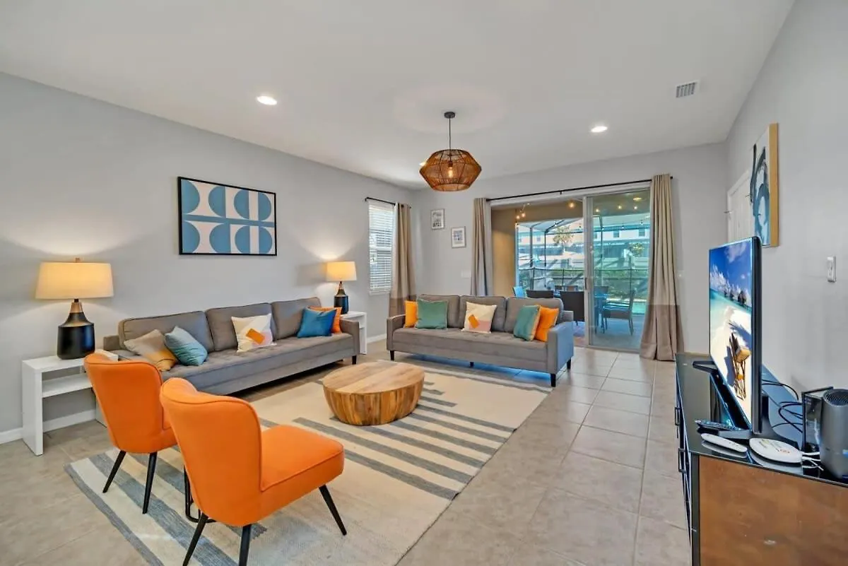 Star Wars Villa: Disney-themed Retreat With Game And Pool