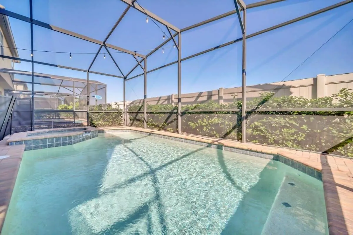 Star Wars Villa: Disney-themed Retreat With Game And Pool Holiday home *