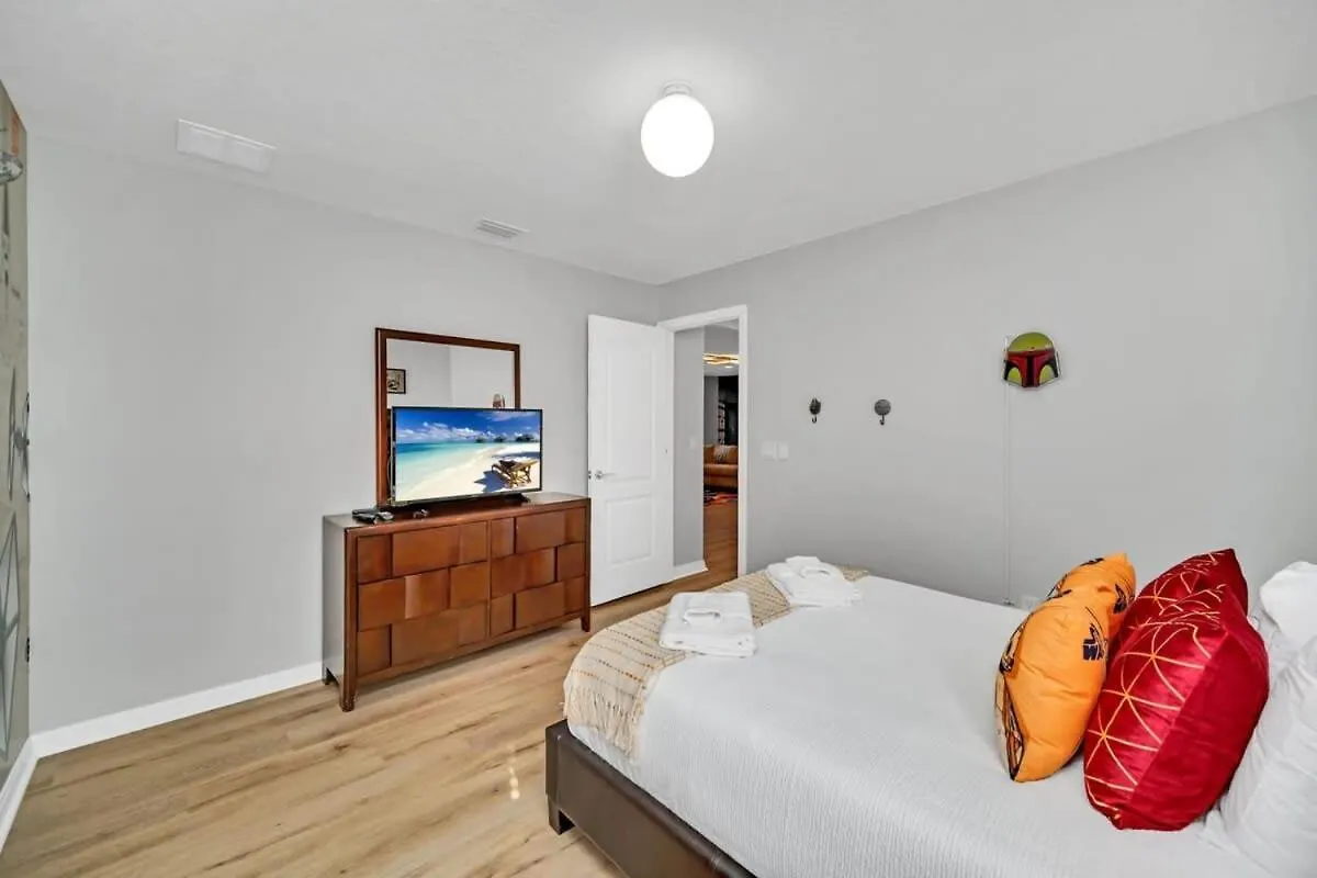 Star Wars Villa: Disney-themed Retreat With Game And Pool Holiday home