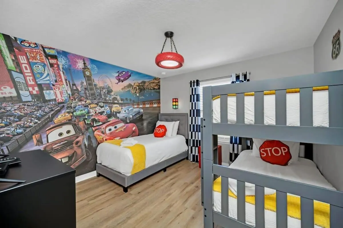 Holiday home Star Wars Villa: Disney-themed Retreat With Game And Pool Kissimmee