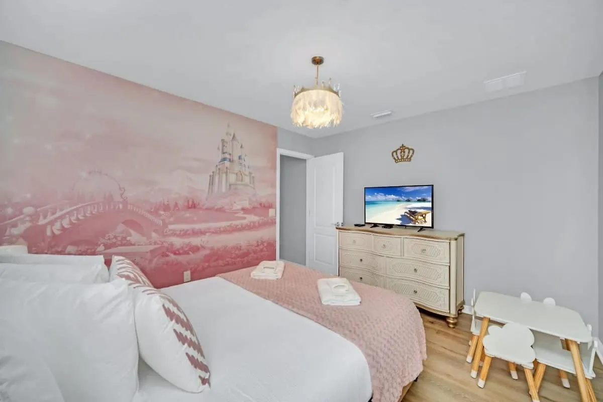 Star Wars Villa: Disney-themed Retreat With Game And Pool Kissimmee