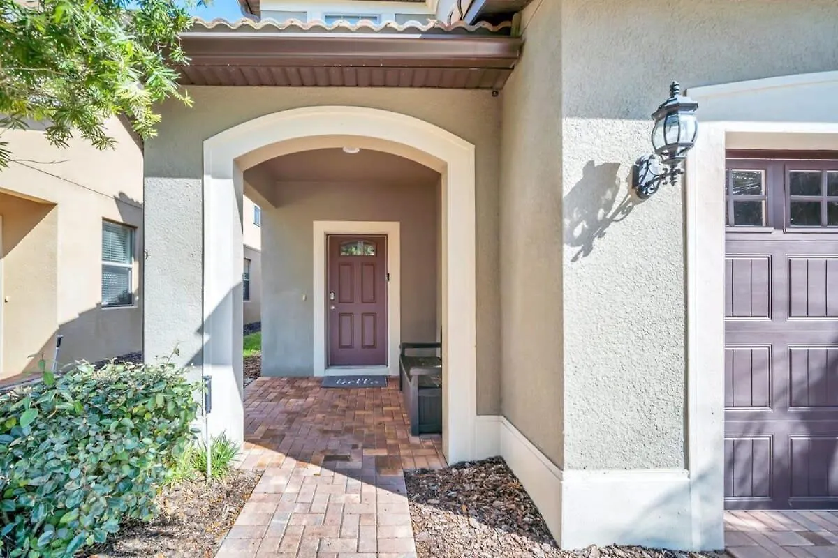 Holiday home Star Wars Villa: Disney-themed Retreat With Game And Pool *