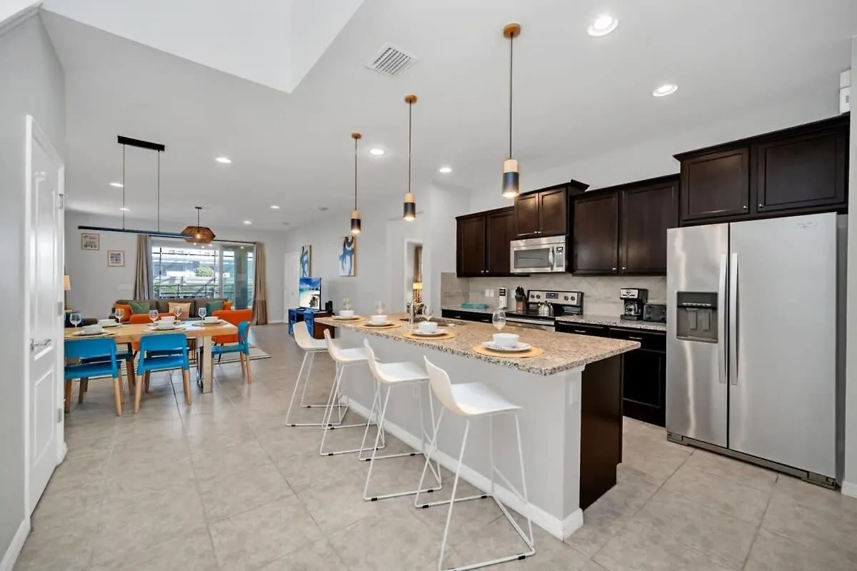 Star Wars Villa: Disney-themed Retreat With Game And Pool