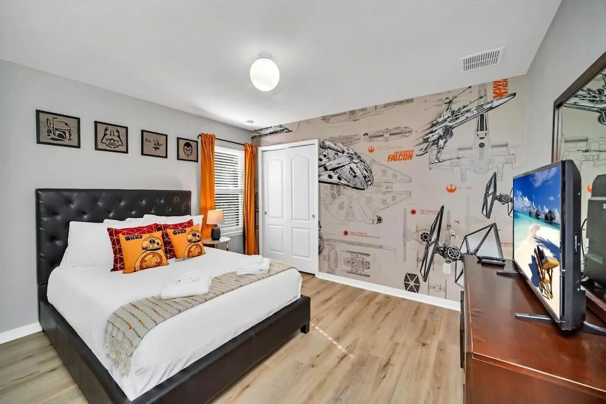 Star Wars Villa: Disney-themed Retreat With Game And Pool Kissimmee