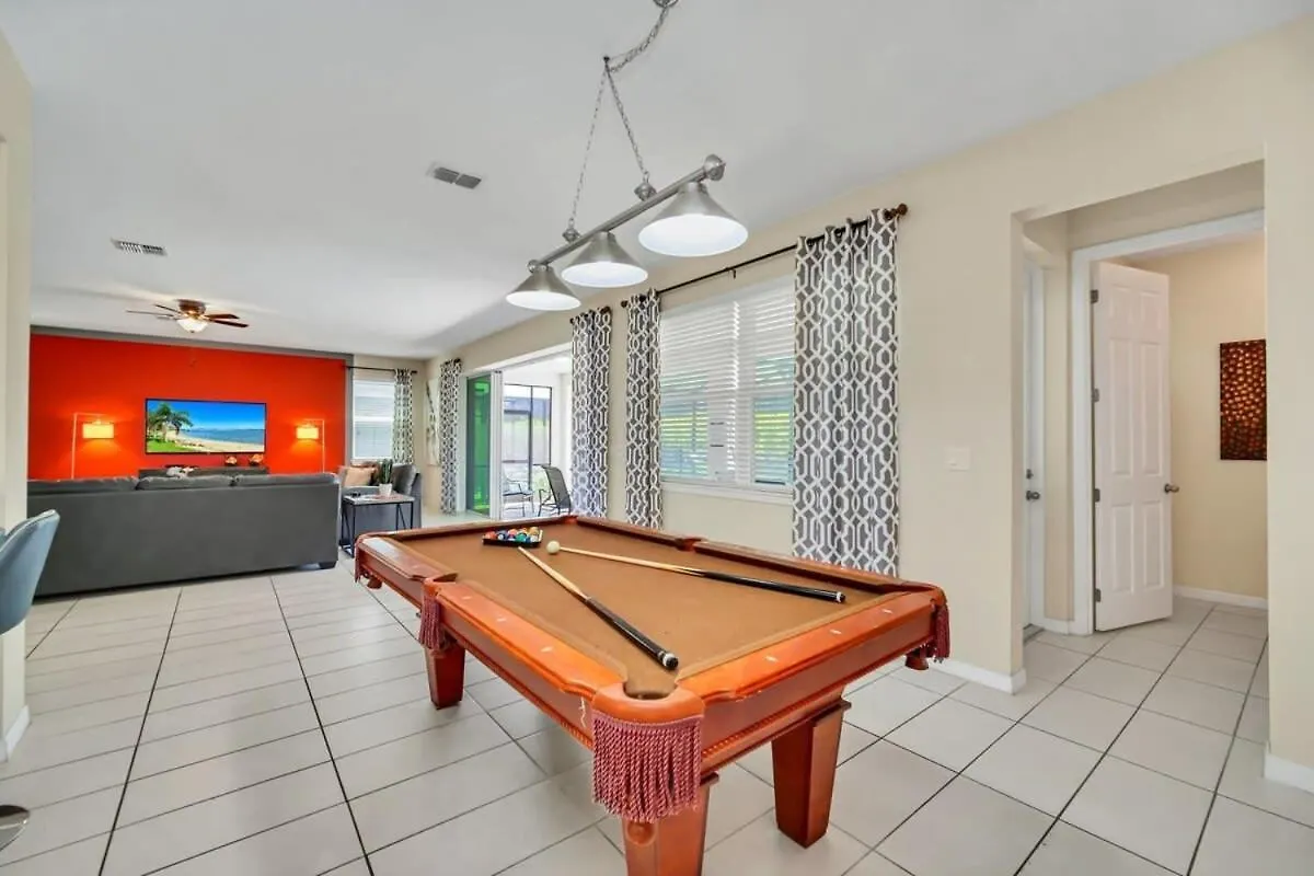 Holiday home Avenger's, Frozen And Alice In Wonderland Themed Rooms! Private Pool And Modern Decor! Kissimmee