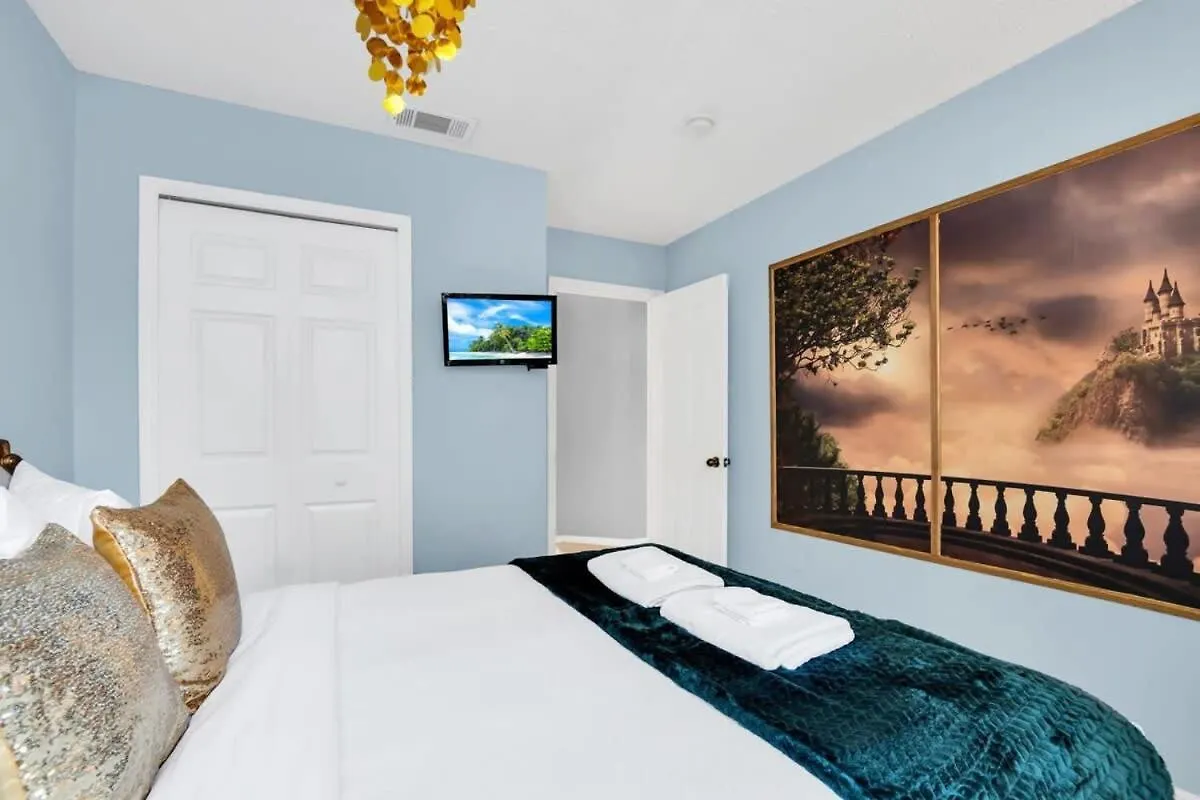 Newly Renovated Stylish With Star Wars Mickey And Safari Themed #3tv4706 Holiday home Kissimmee