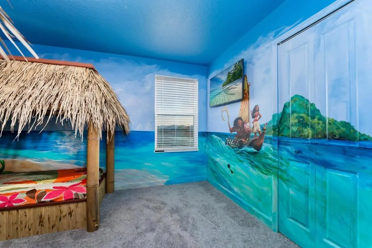Holiday home Amazing 8br W Theme Rms Game Theater