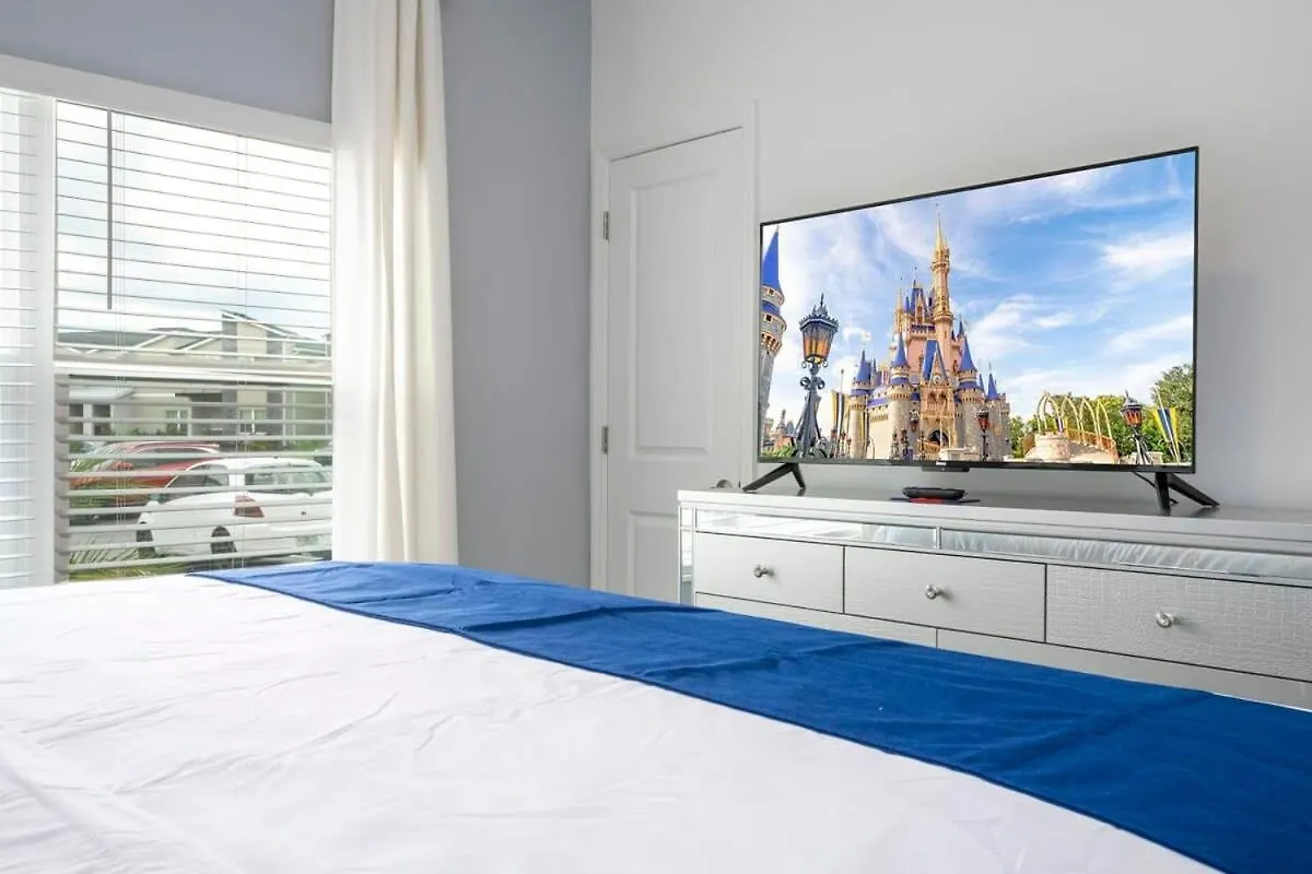 Fantastic 4 Bd W Pool At Storey 2709 度假居 *