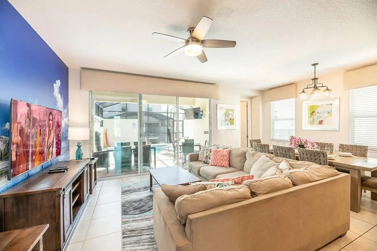 Sunny Retreat-colorful Pool Great Location * Kissimmee