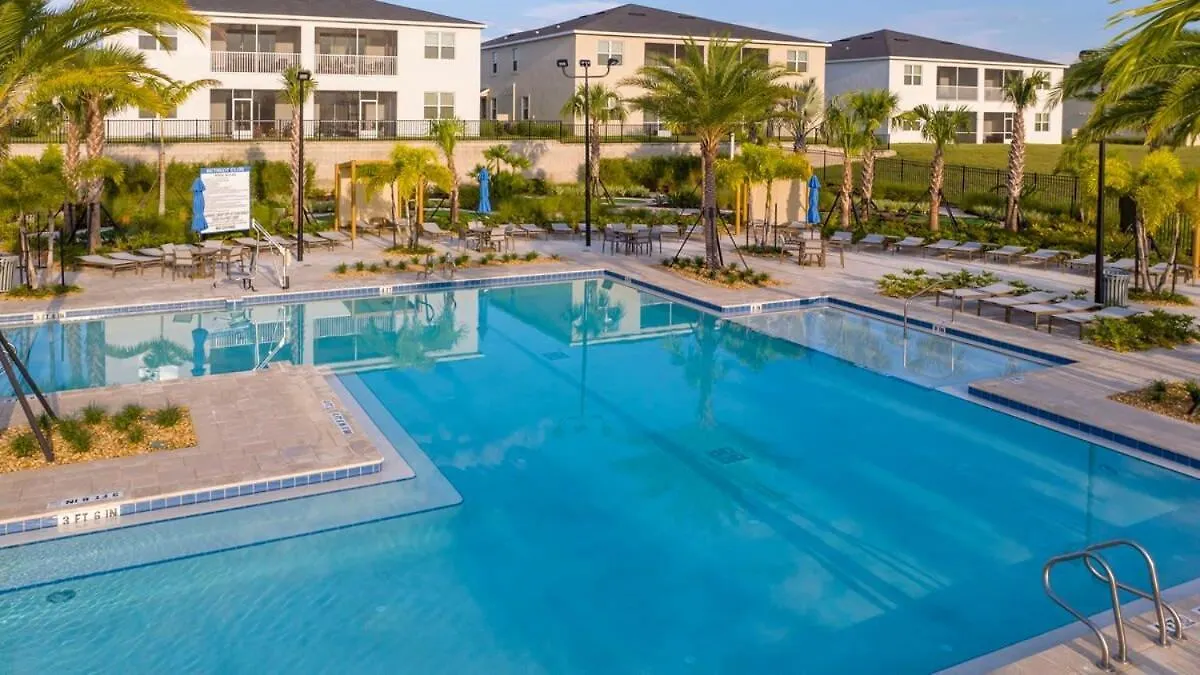 Champions Gate Oasis 4br Vacation Haven Holiday home *