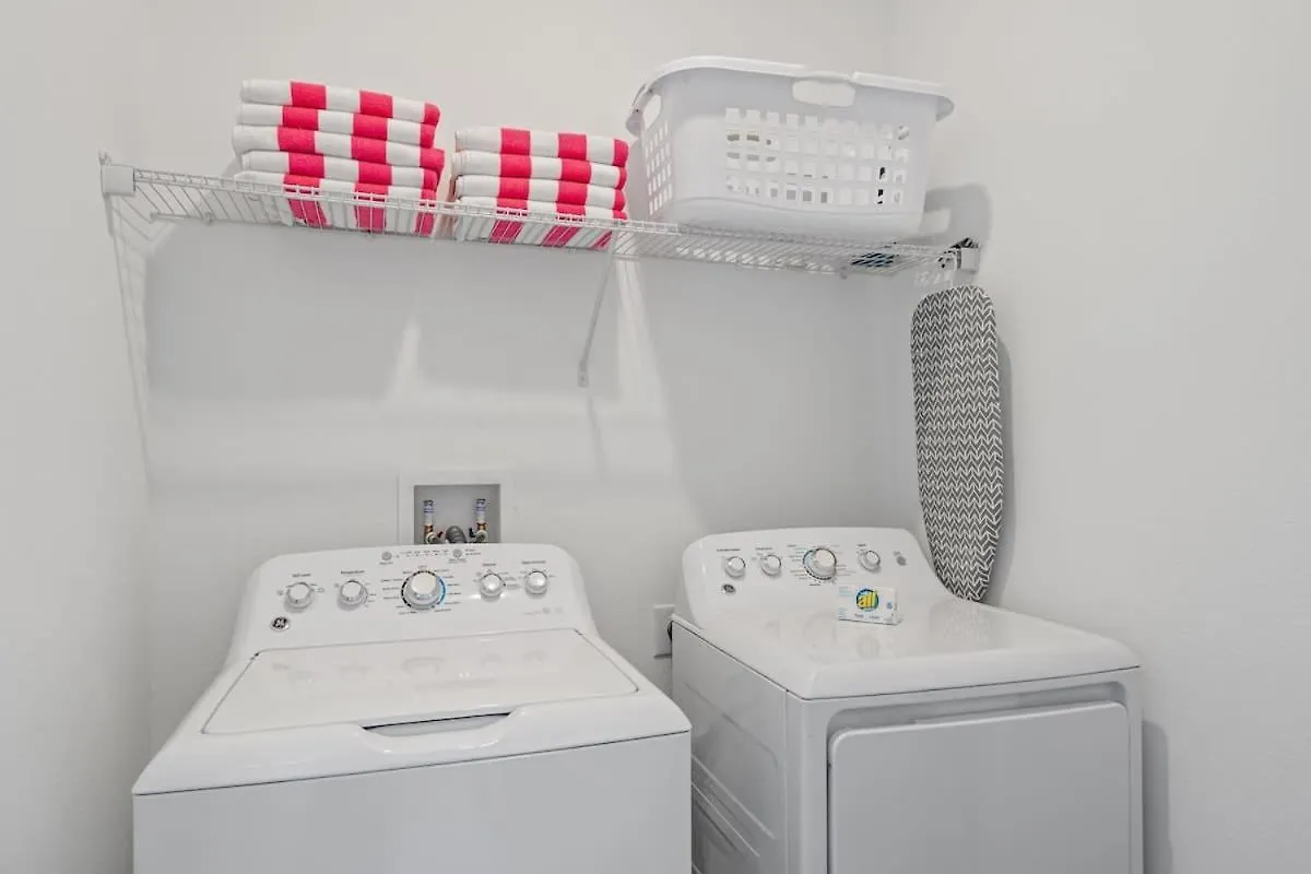 Apartment Beautiful & Spacious 3-bed Champions Gate *