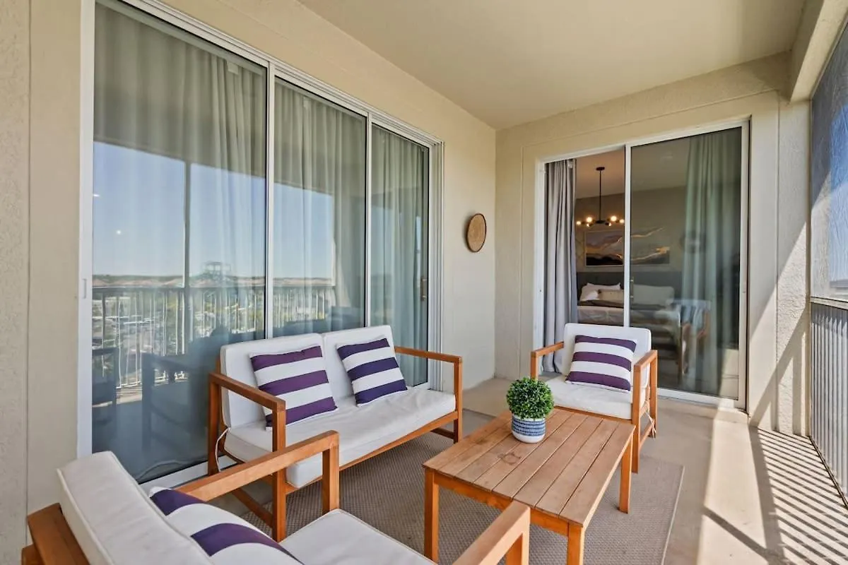 Beautiful & Spacious 3-bed Champions Gate Apartment *