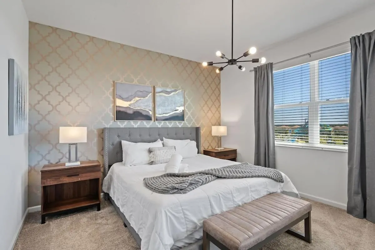 Apartment Beautiful & Spacious 3-bed Champions Gate