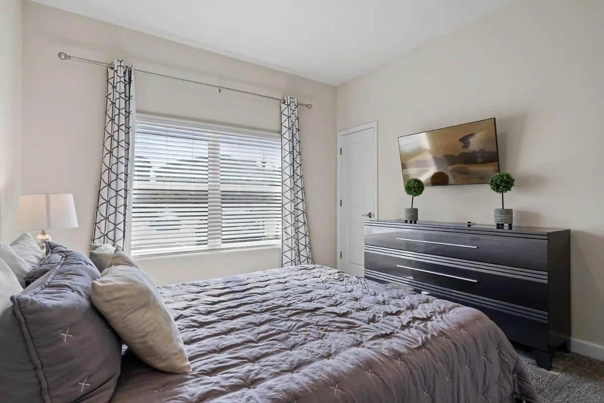 Champions Gate Oasis 4br Vacation Haven Holiday home