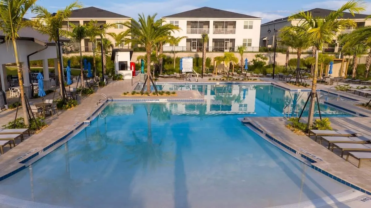 Beautiful & Spacious 3-bed Champions Gate Apartment *
