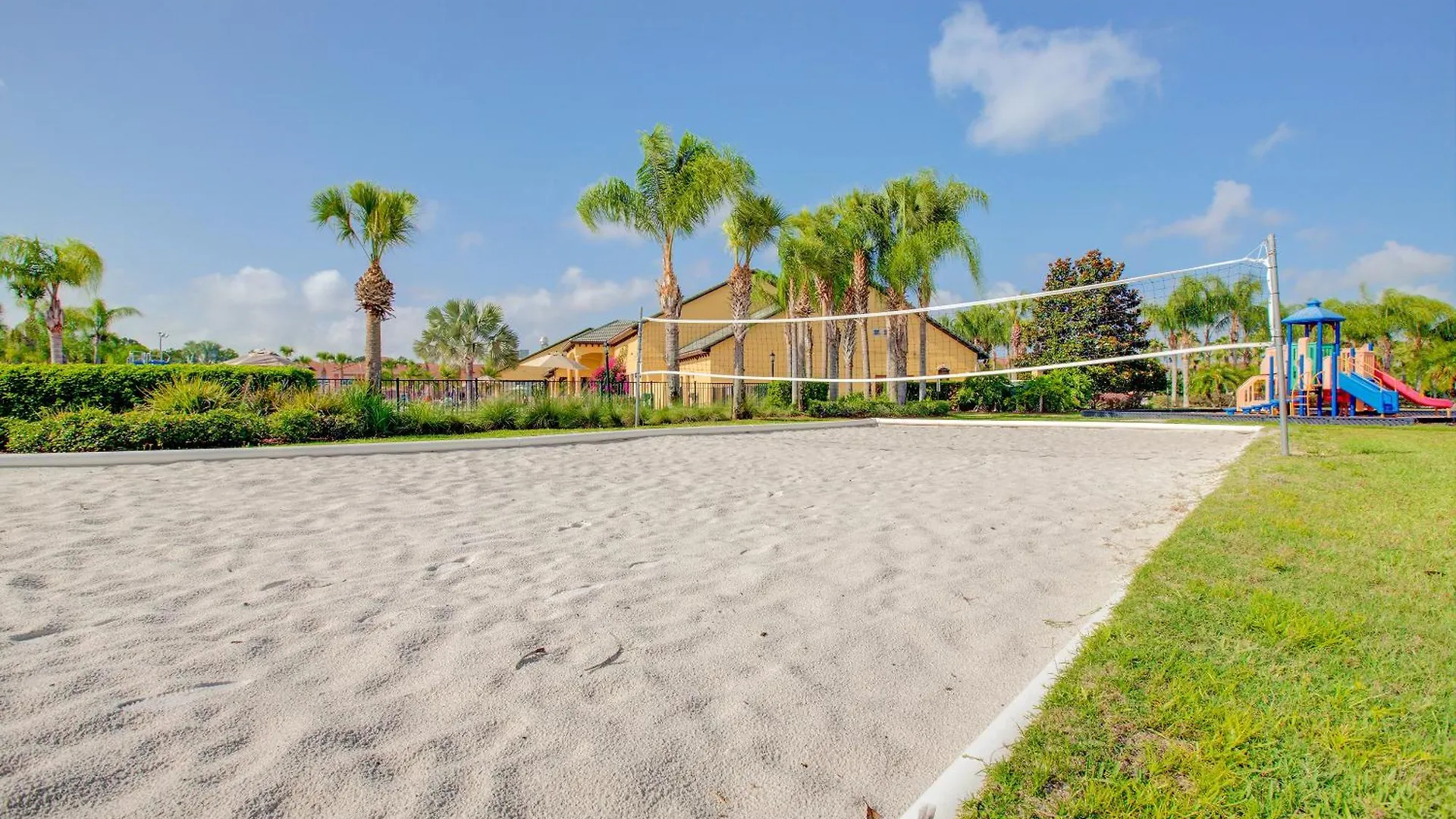 8953 Candy Palm Road Holiday home *