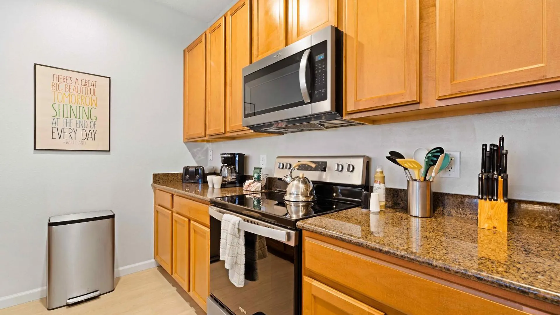 8953 Candy Palm Road *