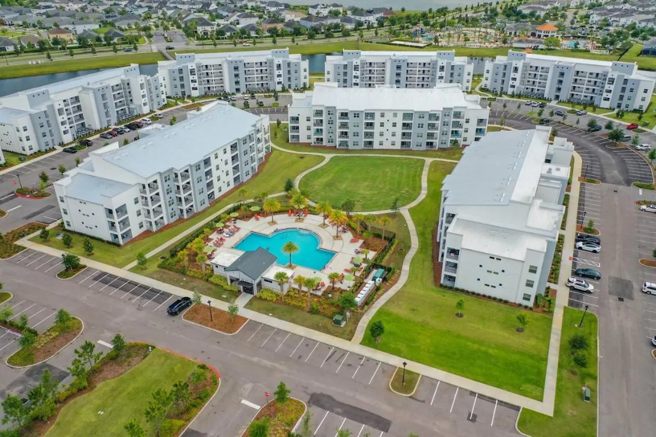 Storey Dreamy Townhome, 5 Mi Universal Kissimmee