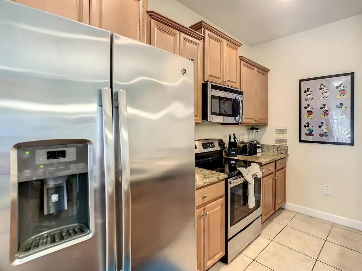 Storey Dreamy Townhome, 5 Mi Universal * Kissimmee