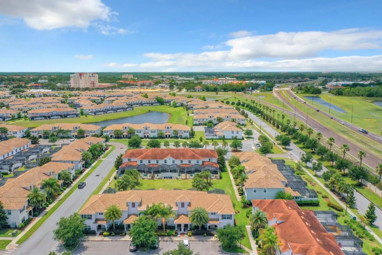 Holiday home Storey Dreamy Townhome, 5 Mi Universal