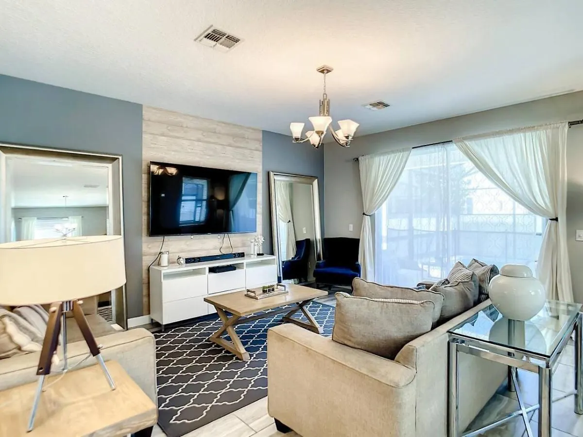 Holiday home Storeylake Imagination Villa, 5mi Universal Kissimmee