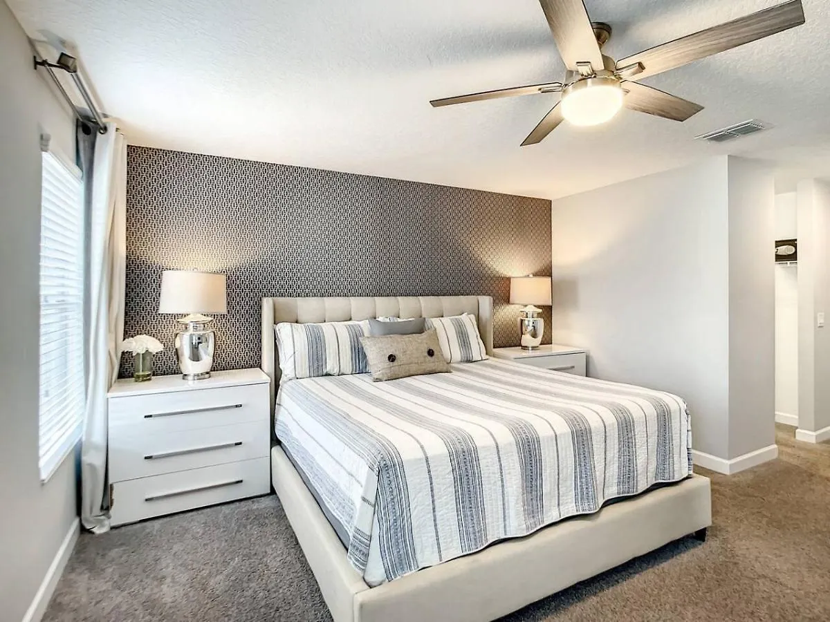 Storeylake Imagination Villa, 5mi Universal *