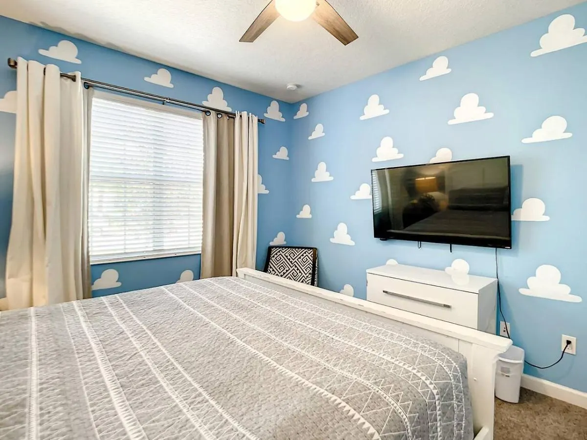 Holiday home Storeylake Imagination Villa, 5mi Universal