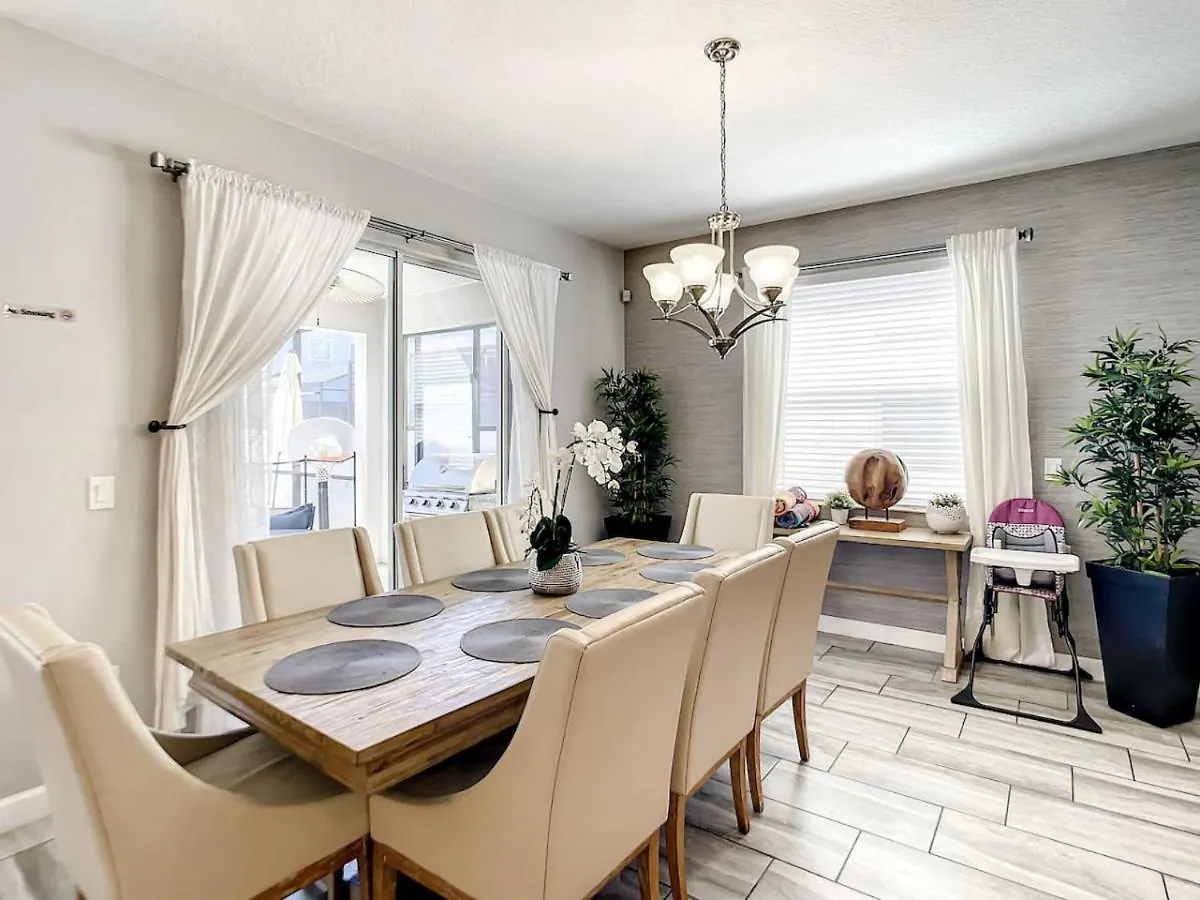 Storeylake Imagination Villa, 5mi Universal Holiday home Kissimmee