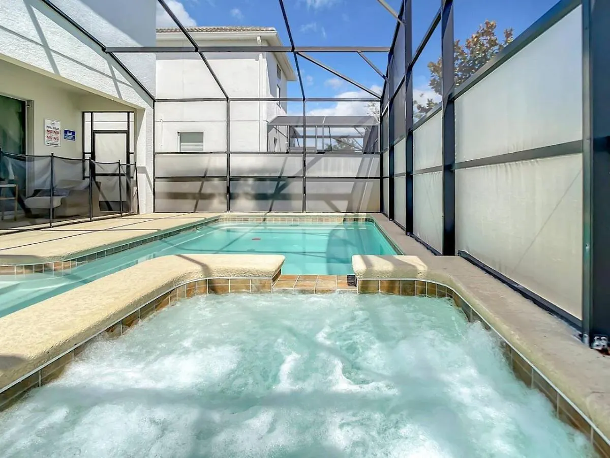 Storeylake Imagination Villa, 5mi Universal Holiday home Kissimmee