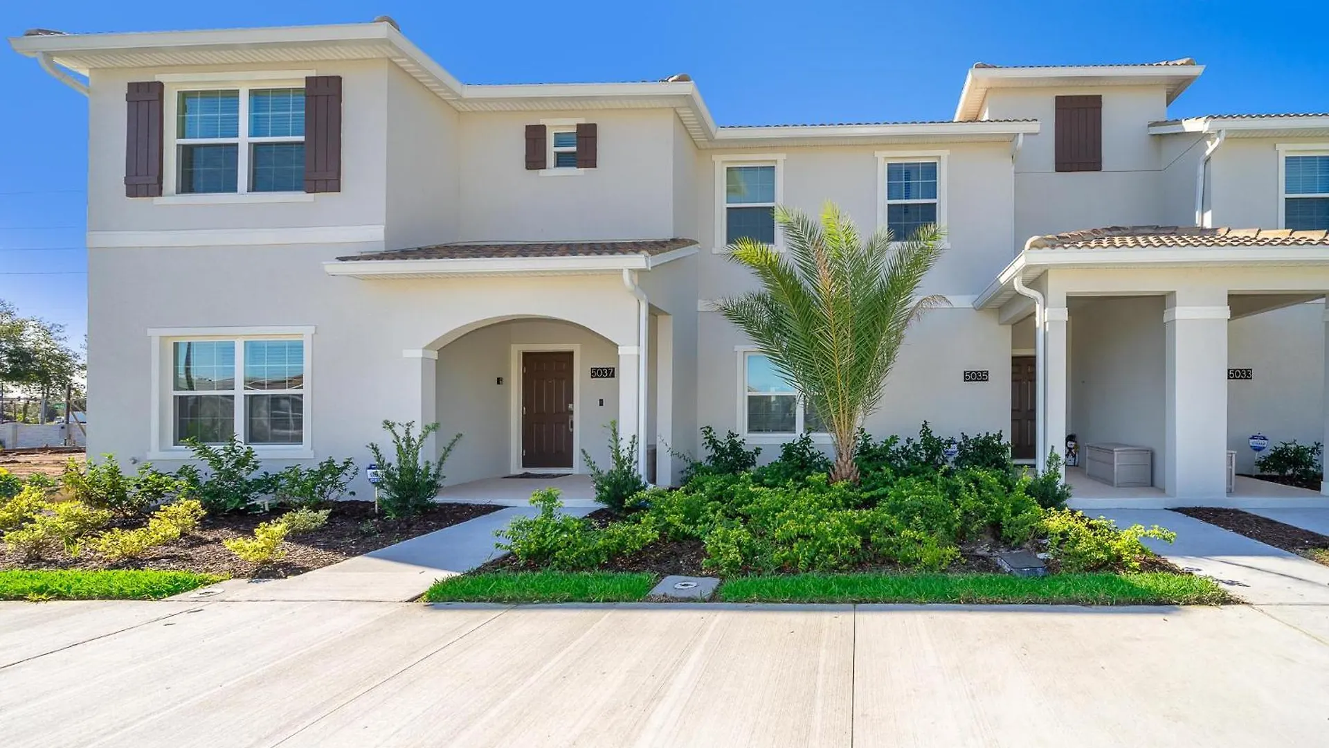 Holiday home 5037at Townhouse 5 Bedrooms & 4 Bathrooms + Pool