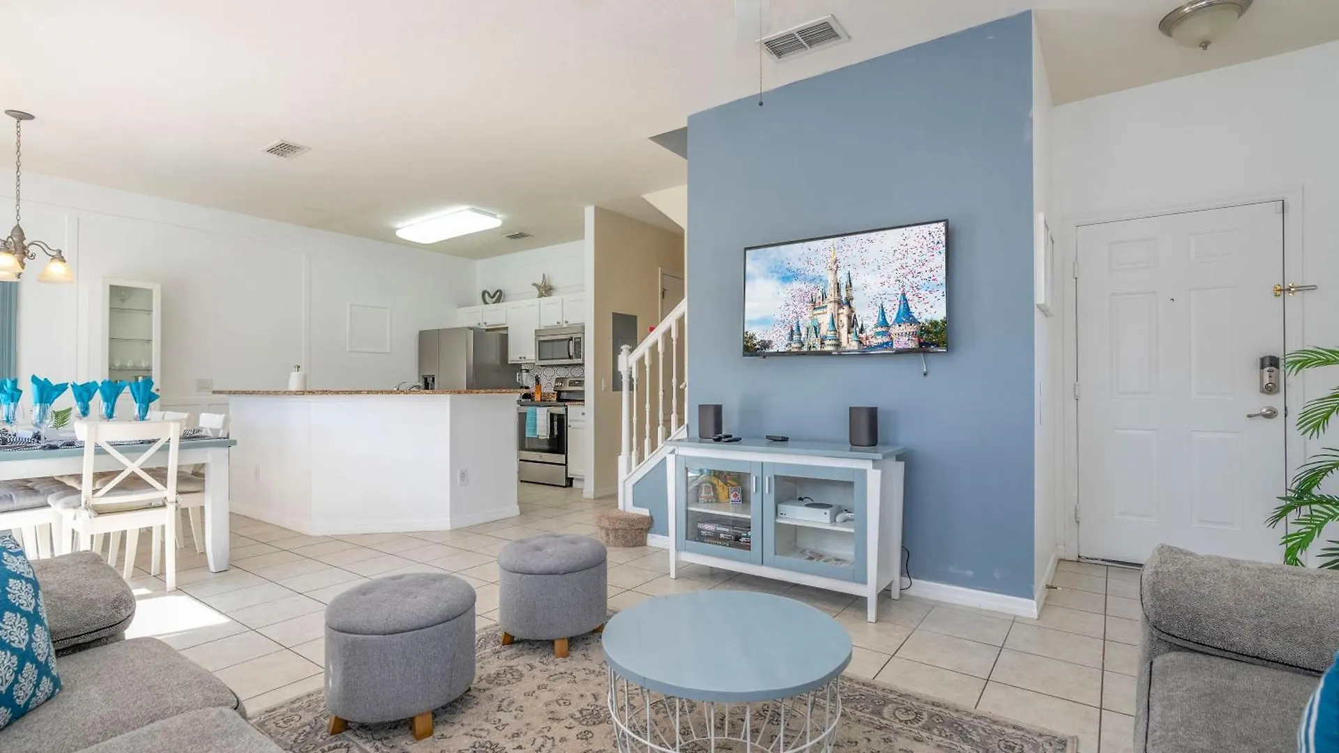 Holiday home 4bd W Pool & Close To At Paradise Palms 8570