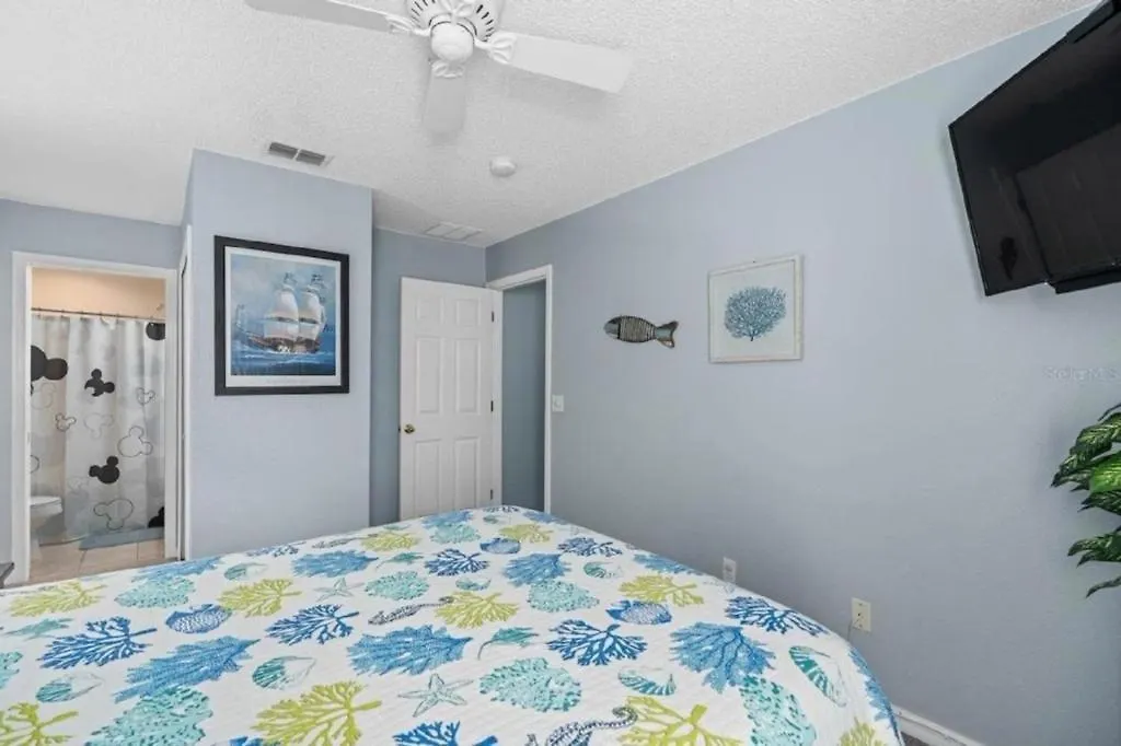Private Pool Close To Lg Hmslps 8