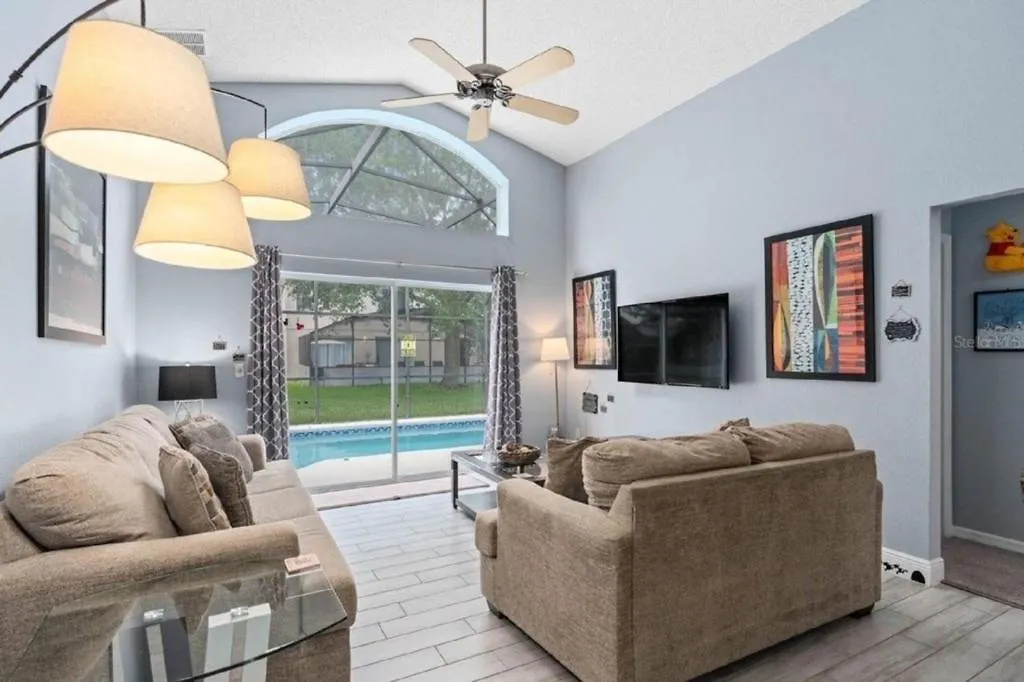 Private Pool Close To Lg Hmslps 8