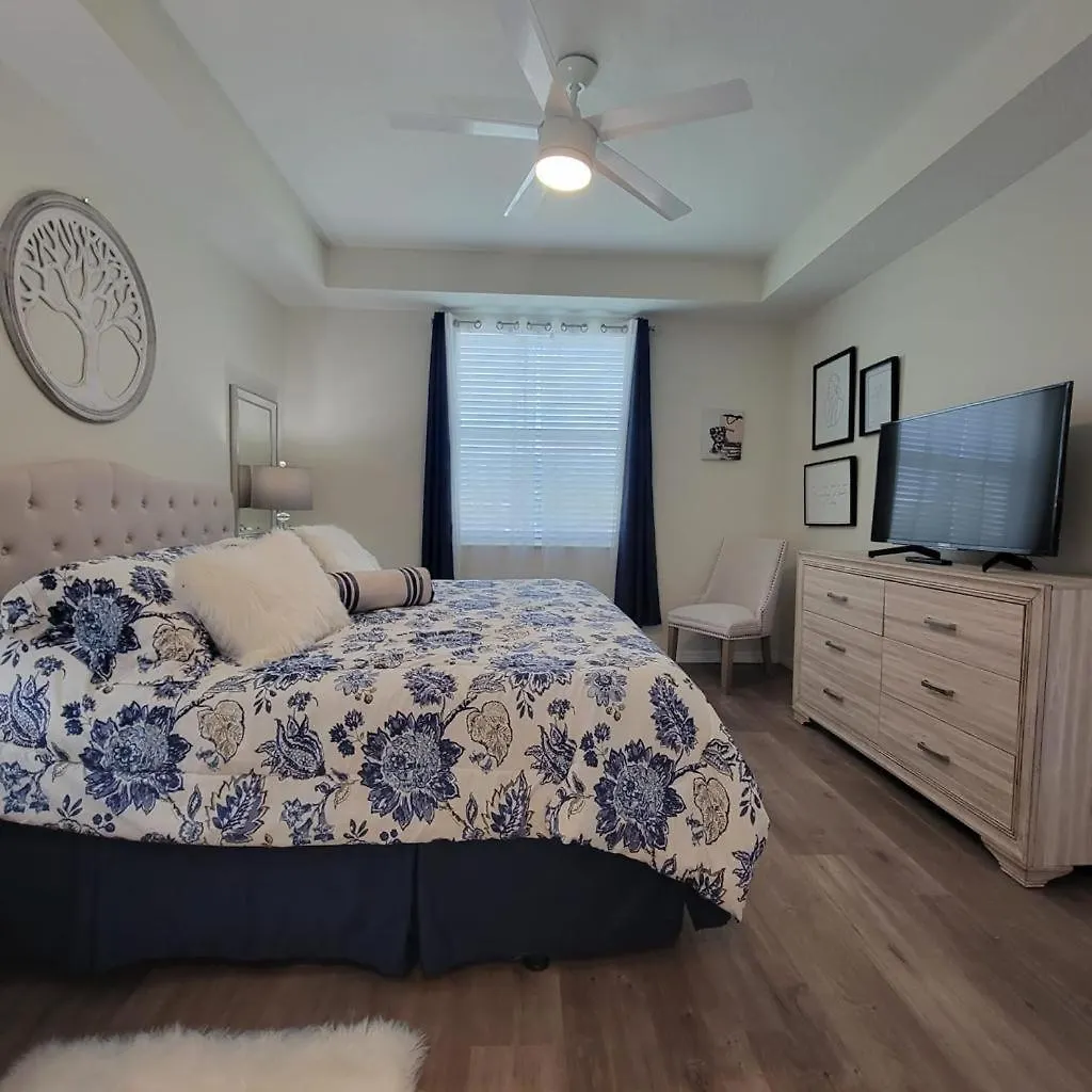 - Storey 423 Kissimmee