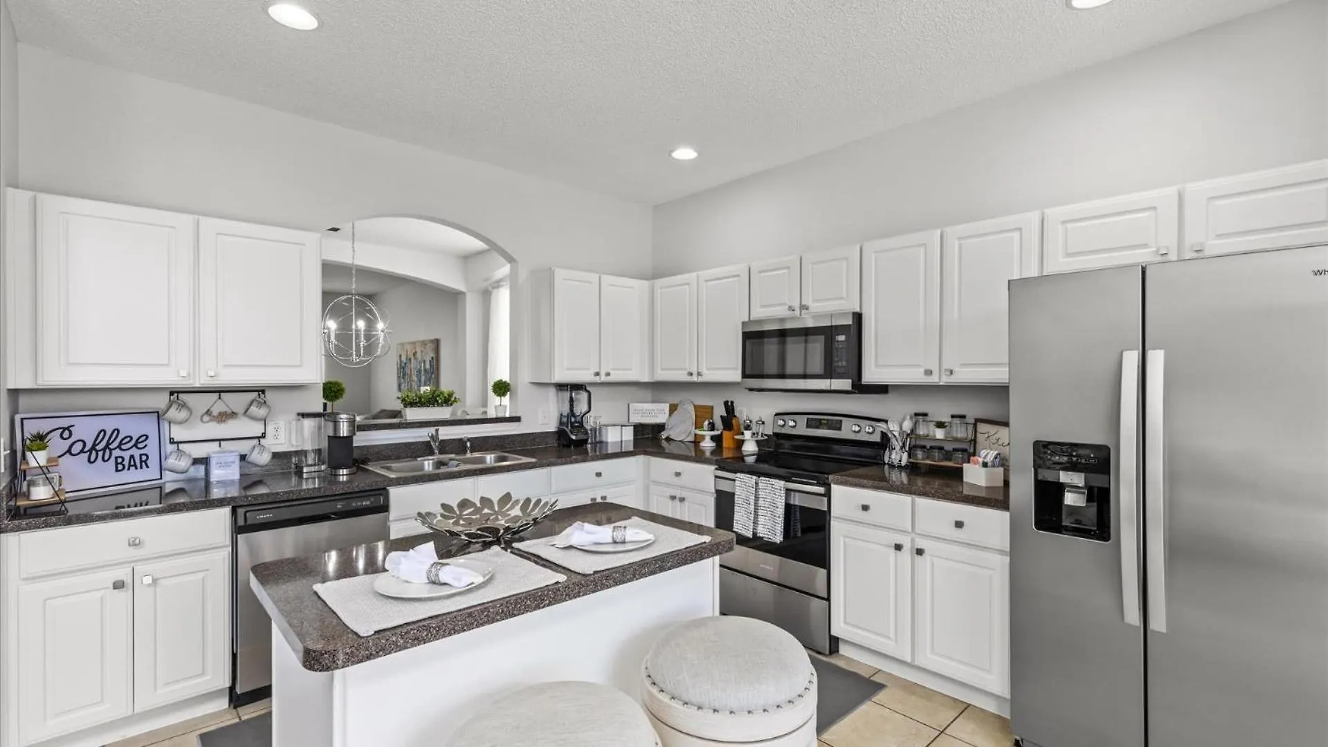 Treasure Hunt Retreat At Allevo Homes Holiday home Kissimmee