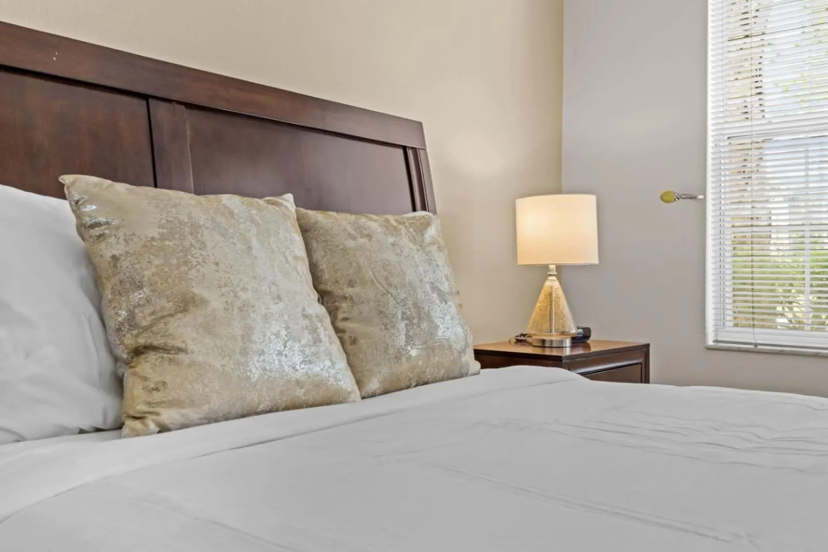 Sunshine Escape Retreat At Allevo Homes * Kissimmee