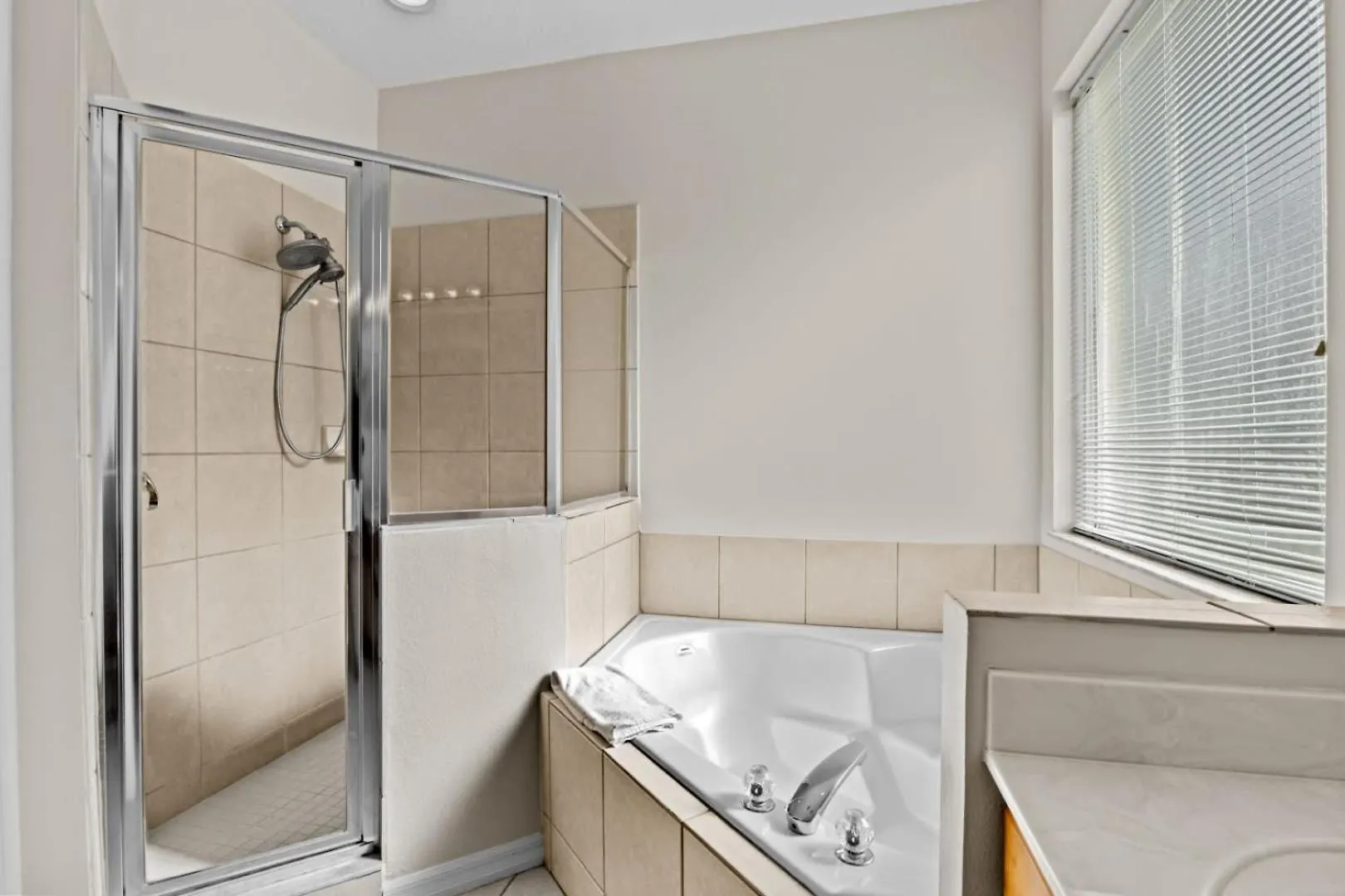 Holiday home Sunshine Escape Retreat At Allevo Homes