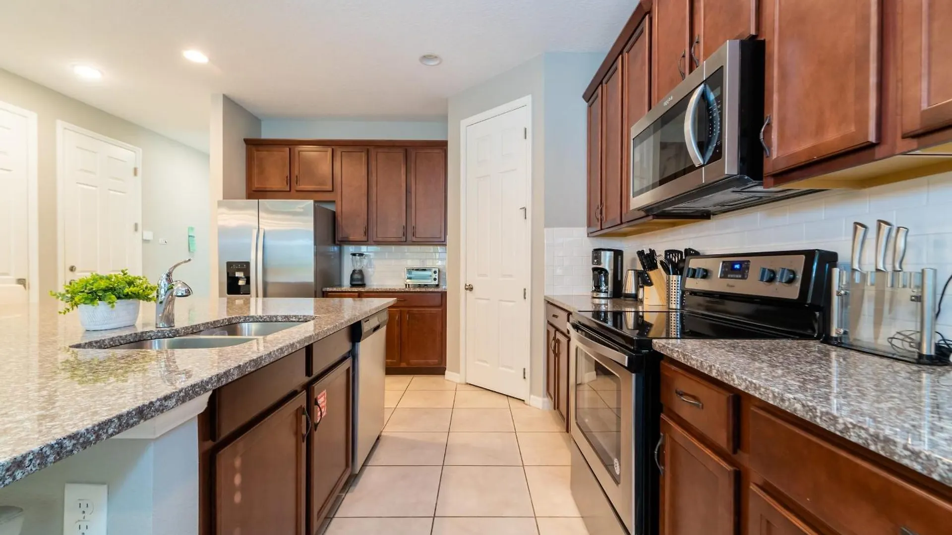 Relaxation Awaits At Allevo Homes Kissimmee