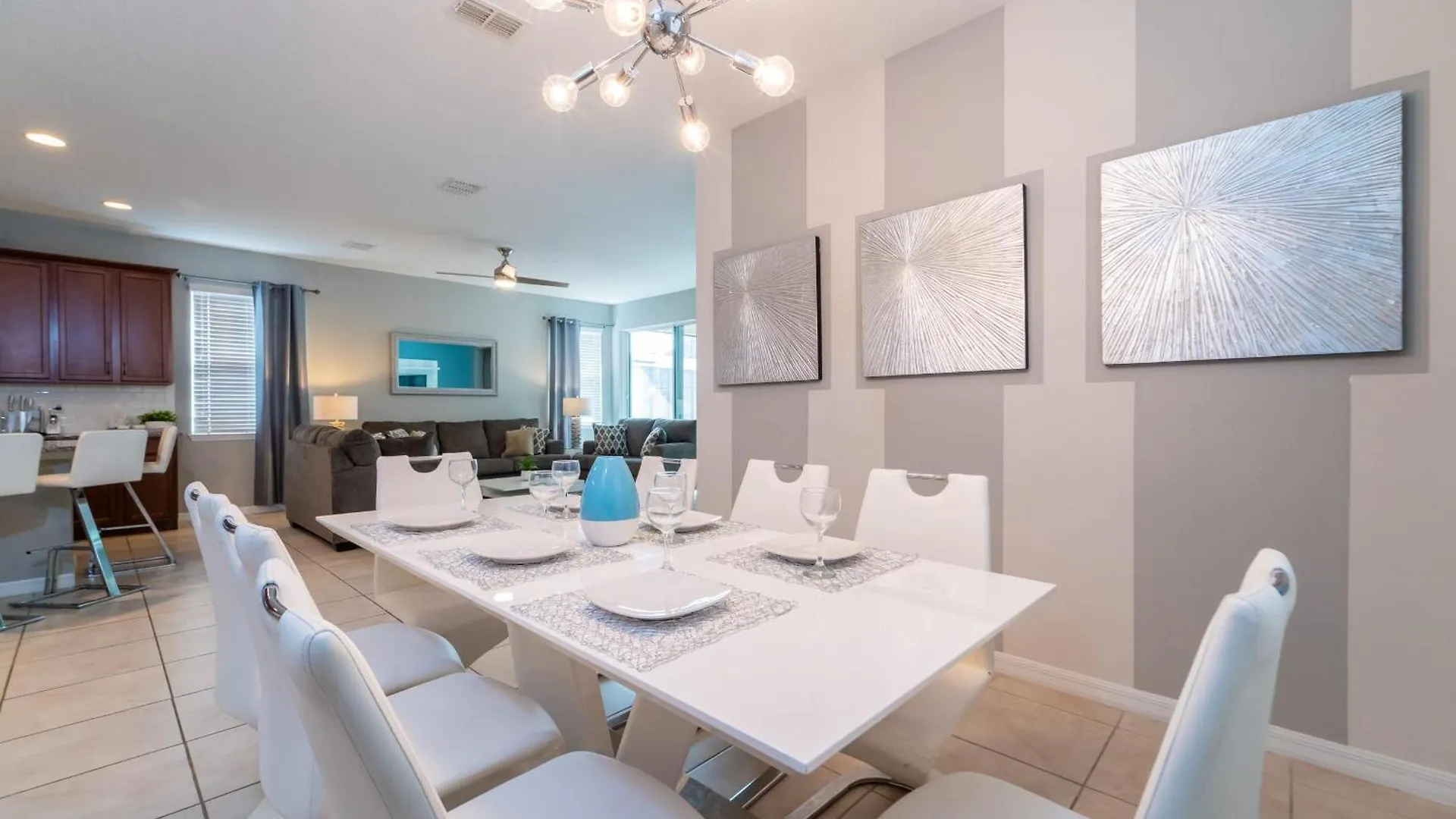 Relaxation Awaits At Allevo Homes * Kissimmee