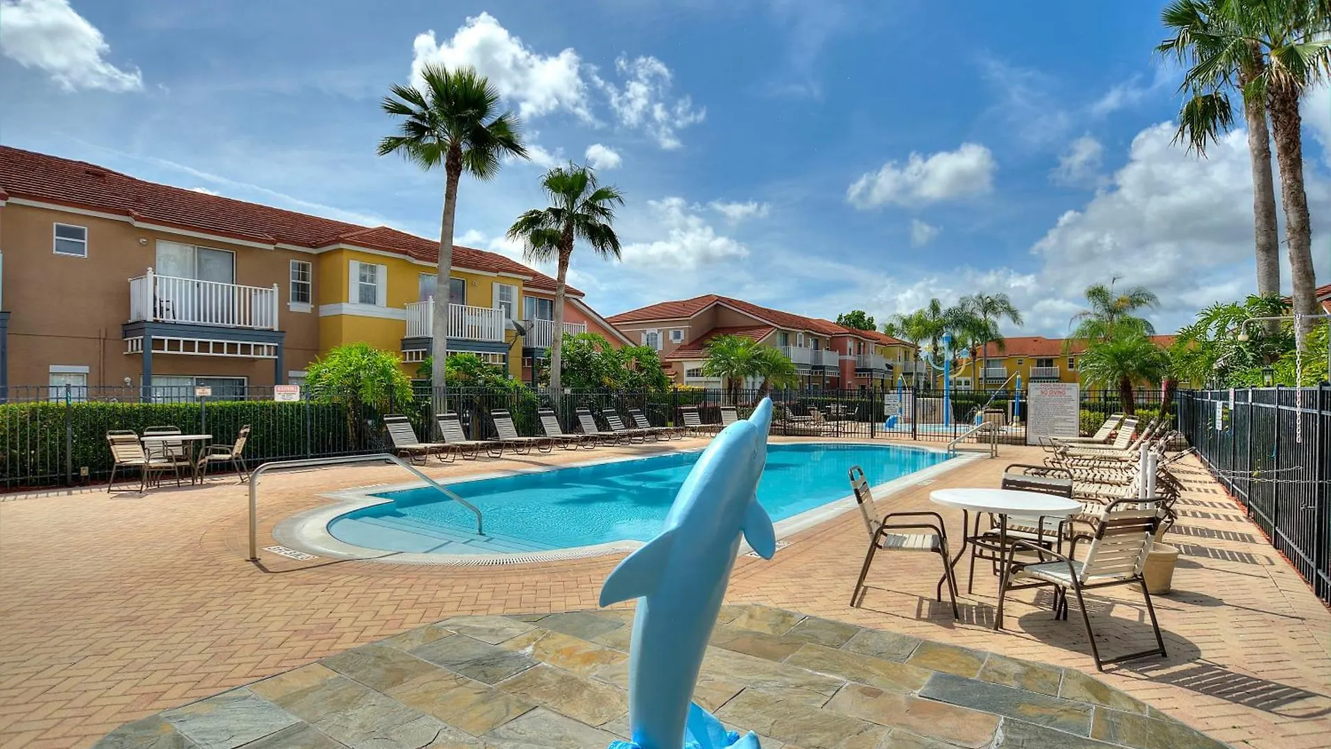 Holiday home Allure - Sleeps 8 - 3 Bdm -
